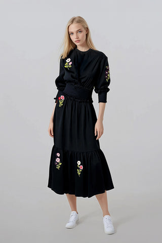 Amber Dress in Flower Embroidery #8231SSEM FINAL SALE