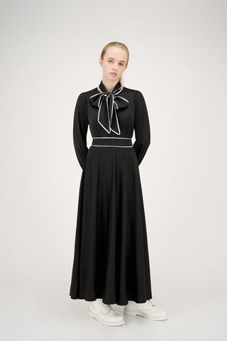 Jennifer Blouse Black with White Piping #8602BW