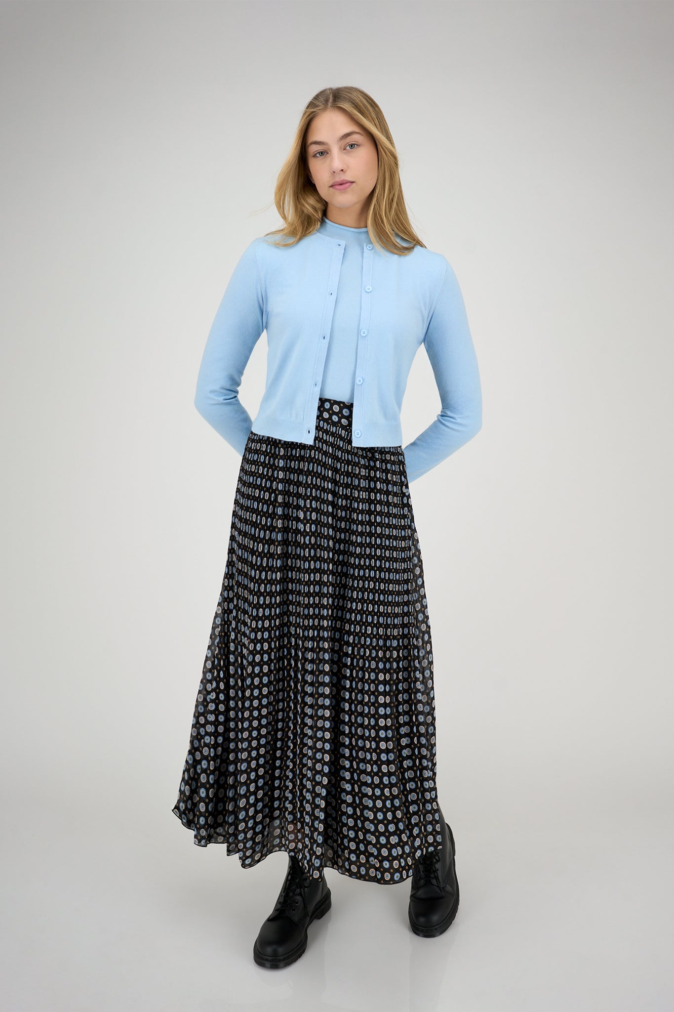 Mariane Cardigan Light Blue #8627ZK